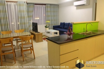 Căn hộ trong Masteri Thảo Điền cho thuê, nhà bếp xinh xắn với màu xanh