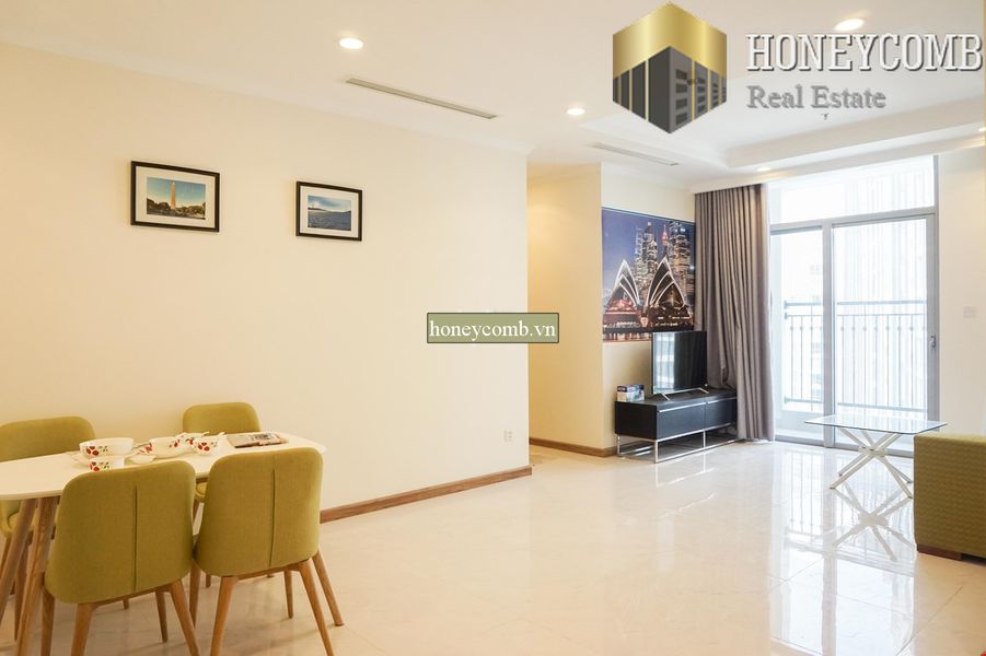  Căn hộ 2 phòng ngủ duyên dáng với đầy đủ tiện nghi tại Vinhome Central Park