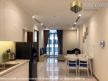 Highly-elegant and luxurious 1 bedrooms apartment in Vinhome Central Park