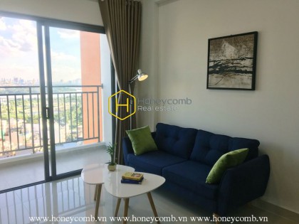 Let relax into this convenient and comfortable apartment in The Sun Avenue