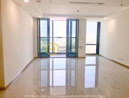 A spacious & pleasant living space in Vinhomes Landmark81