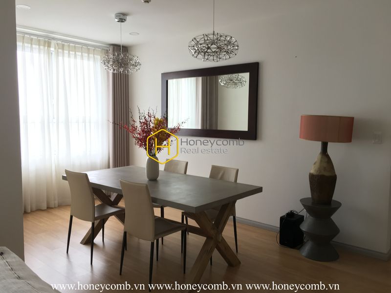 This minimalistic apartment in Tropic Garden will elevate your life