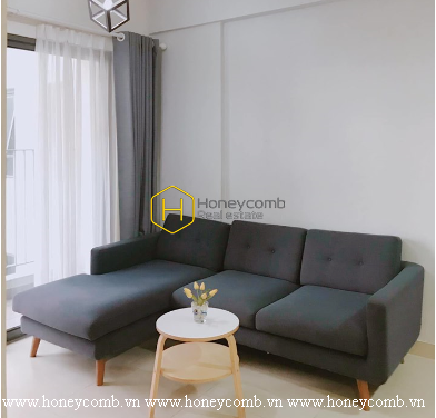 Good price 2 beds apartment high floor in Masteri Thao Dien