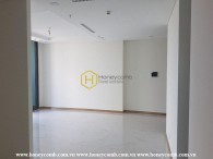 Unfurnished with 3 bedrooms apartment in Landmark 81 for rent