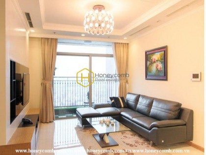 Homey with 4 bedrooms apartment in Vinhomes Central Park for rent