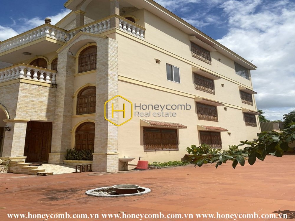 District 2 villa: the best option for your family