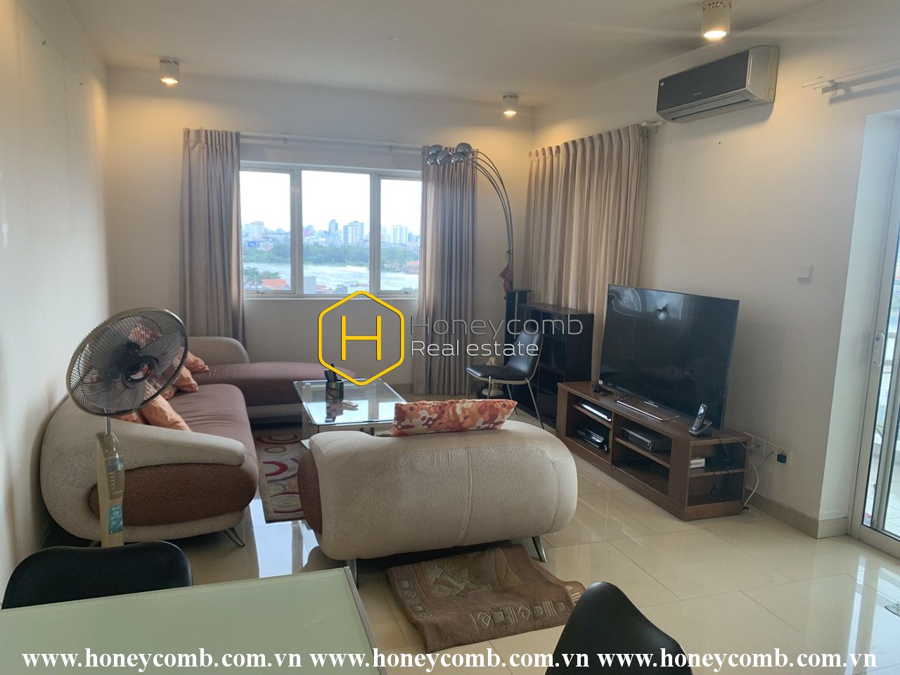 Simplified apartment with cozy living space and enchanting view in River Garden