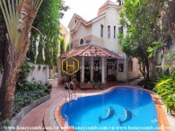 Vintage apartment with artisan-built layout for rent in District 2