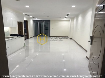 Enjoy the peaceful atmosphere with this unfurnished apartment for rent in Vinhomes Central Park