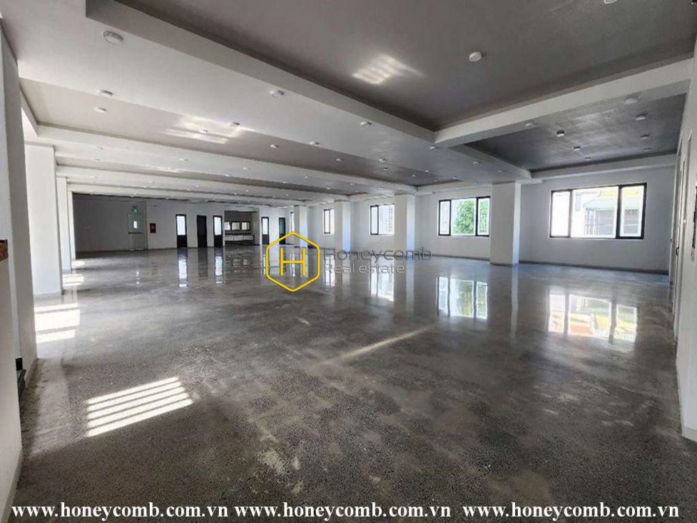 Peacfully modern home design in our top villa in District 2