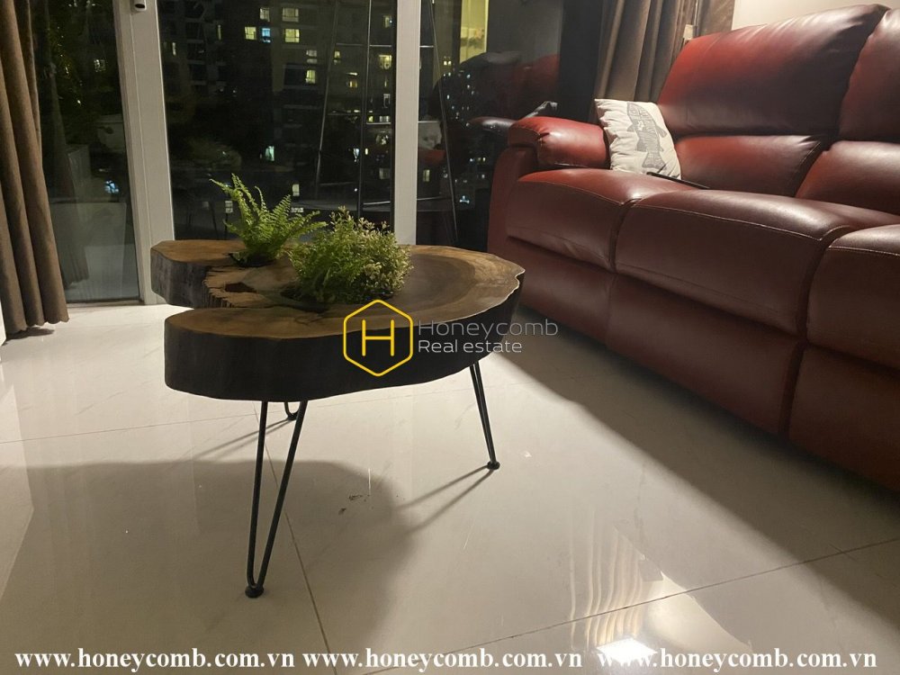 Một ốc đảo giữa lòng Sài Gòn: Căn hộ Vinhomes Central Park với phong cách mộc mạc