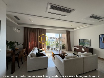 The apartment keeps everyone's heart in Xi Riverview Palace