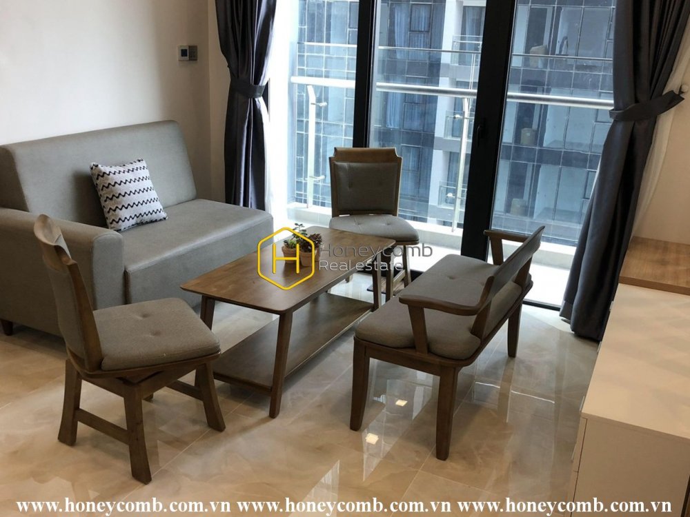 Căn hộ đẹp với nội thất mộc mạc cho thuê ở Vinhomes Golden River