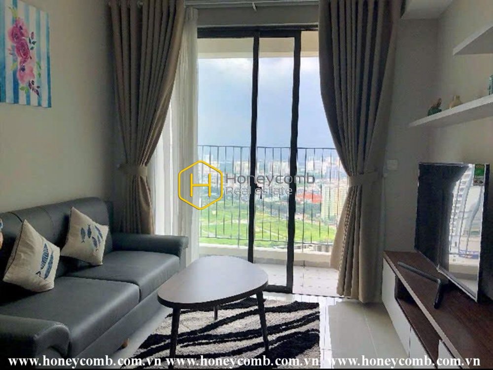 A beautiful rustic apartment for rent in Masteri An Phu