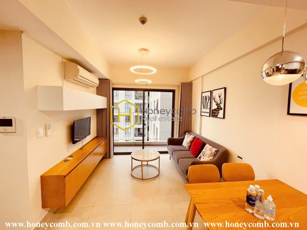 Cảm nhận sự ấm áp và gần gũi trong căn hộ mộc mạc này tại Masteri Thảo Điền