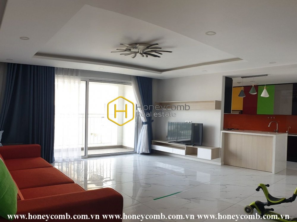 Live your life in this high-standard Tropic Garden apartment