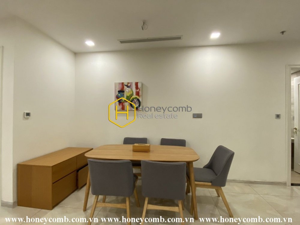 Tận hưởng cuộc sống thượng lưu cùng căn hộ đẹp tuyệt vời cho thuê này tại Vinhomes Golden River