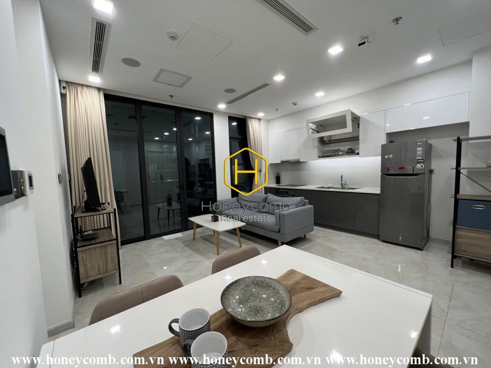 Thiết kế đơn giản trong căn hộ Vinhomes Golden River tạo nên sự ấm áp cho gia đình bạn