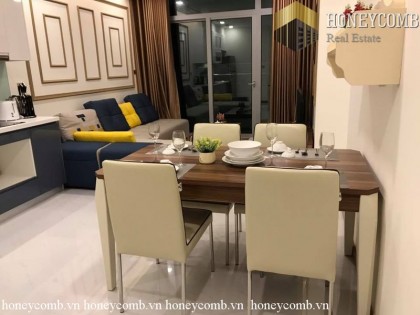 Fully furnished 2 bedrooms apartment with cool colored design in Vinhome Central Park