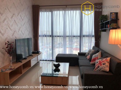 Discover Lakeside with 2 bedrooms apartment in The Ascent Thao Dien