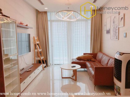 Lovely with 2 bedroom apartment in Vinhomes Central Park