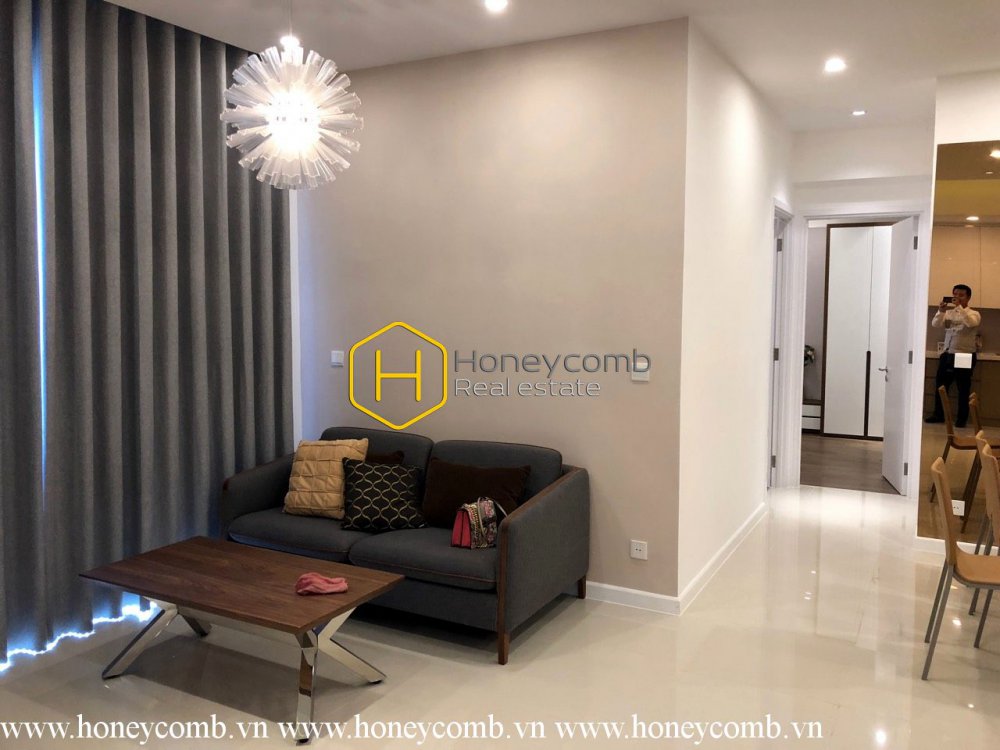 Cho thuê căn hộ 2 phòng ngủ với nội thất siêu đẹp tại Estella Heights