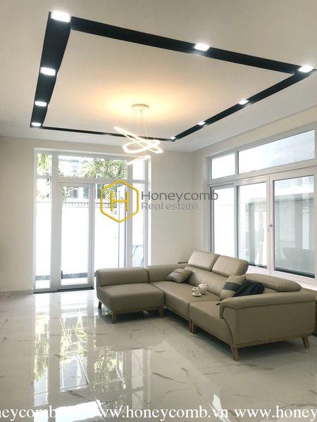 Spacious & Peaceful VILLA for your relaxation in Nguyen Van Huong Street, District 2