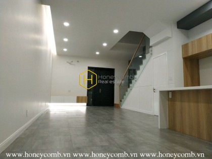 Unfurnished villa perfectly located in Palm Residence District 2