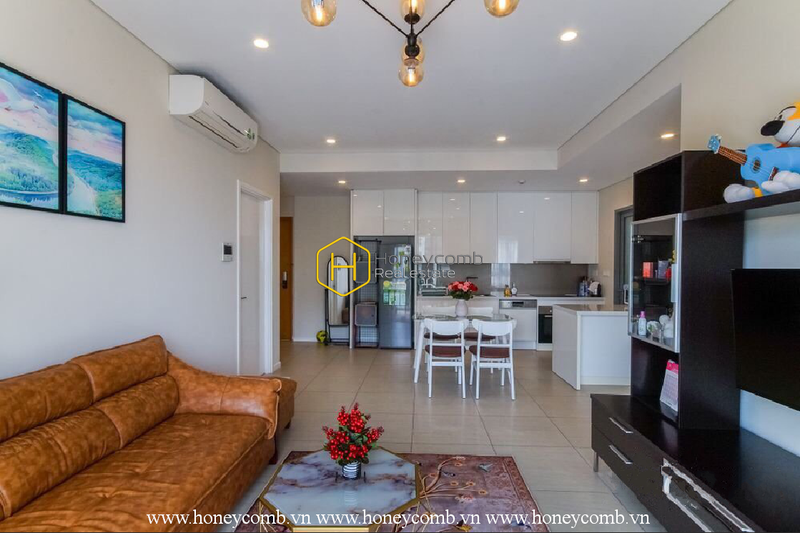 Visit the apartment in Diamond Island with a trendy and splendid design