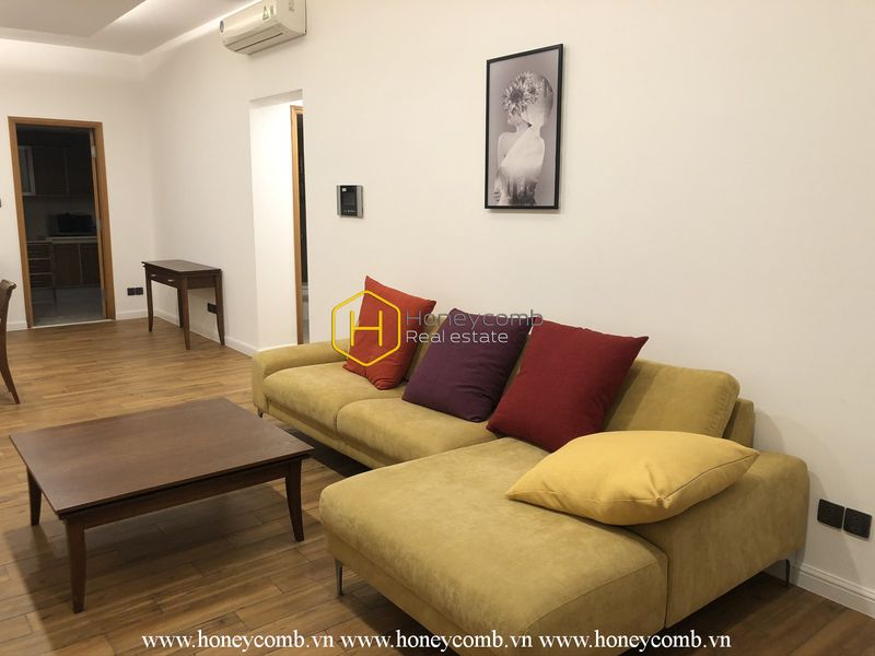 Beautiful apartment in Saigon Pearl makes all residents give their heart away