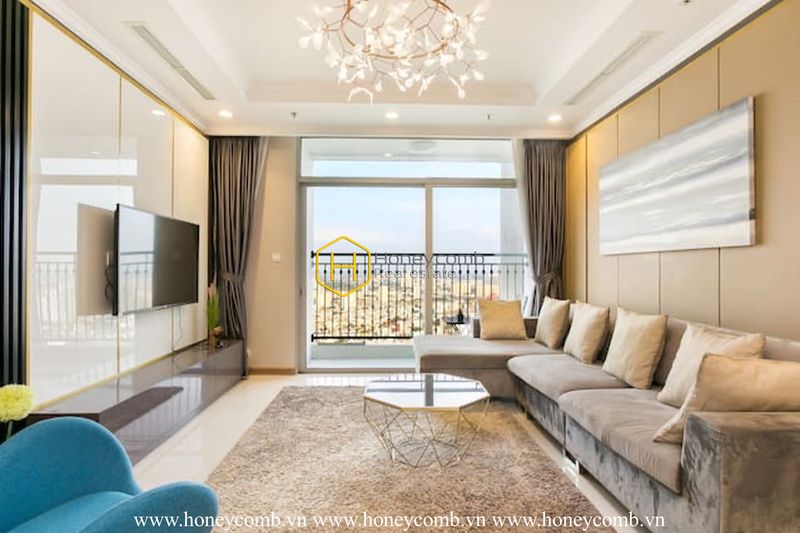 Căn hộ Vinhomes Central Park với gam màu tối sang trọng tạo nên một khoảnh khắc bất ngờ bằng vẻ đẹp tương phản