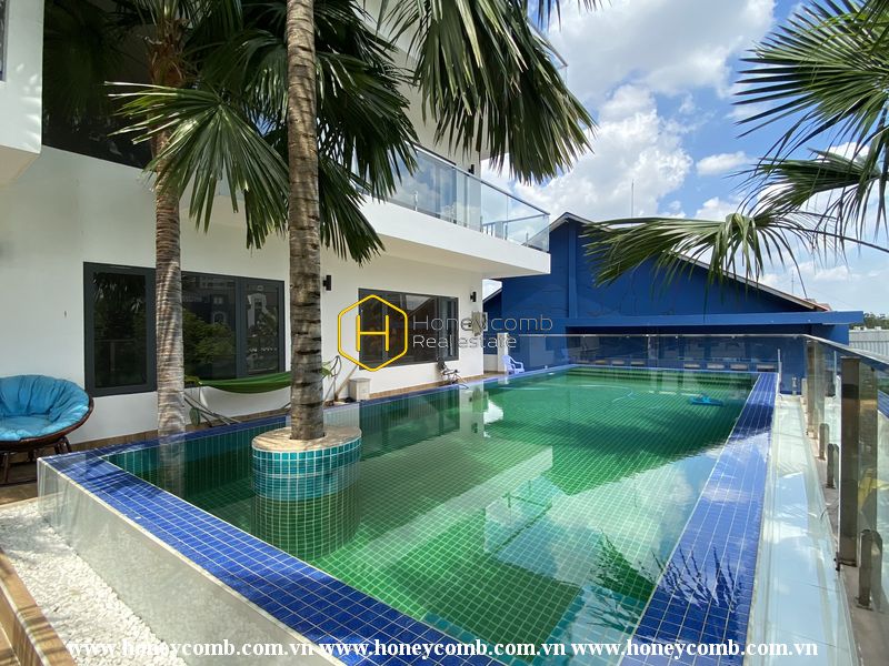 This cozy villa in District 2 will warm your heart