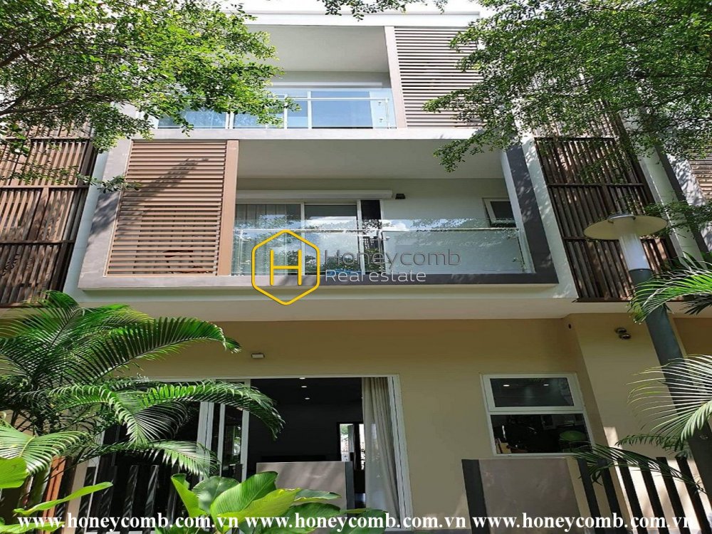 There is nothing perfect than waking up in this youthful furnished villa in District 2