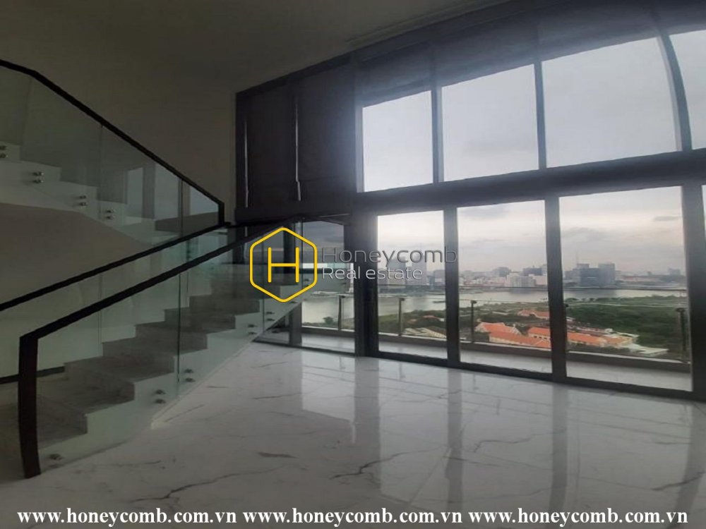 Căn hộ duplex chưa nội thất đầy ánh sáng và không gian rộng rãi ở Empire City