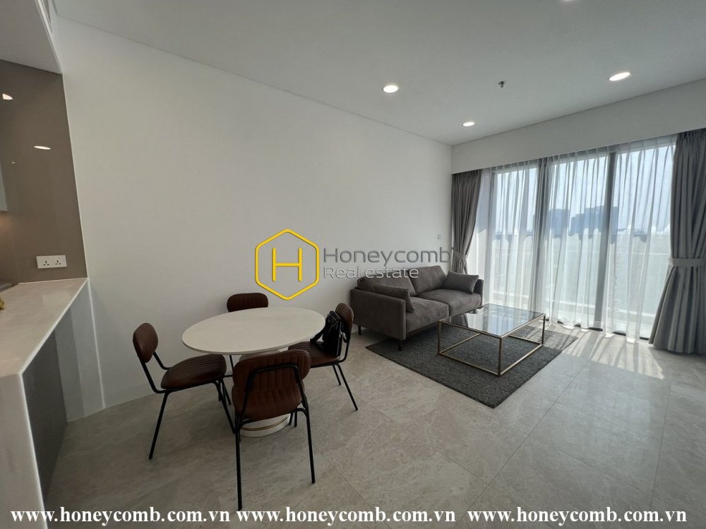 Indulge the dawn from this tranquil The River Thu Thiem apartment