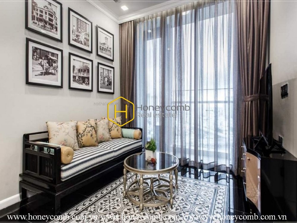 Căn hộ 2 phòng ngủ với nội thất vô cùng đẳng cấp cho thuê tại Vinhomes Golden River