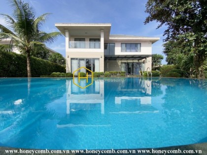 Attractive villa in District 9 with perfect swimming pool