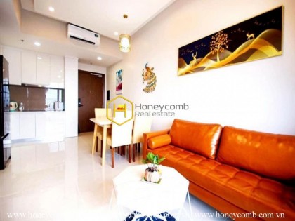 The 2 bedrooms-apartment with Chinese style is very cozy in Masteri An Phu