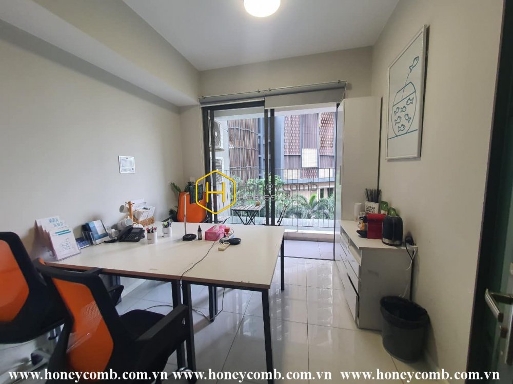 Sophistication is all about this top Masteri An Phu apartment