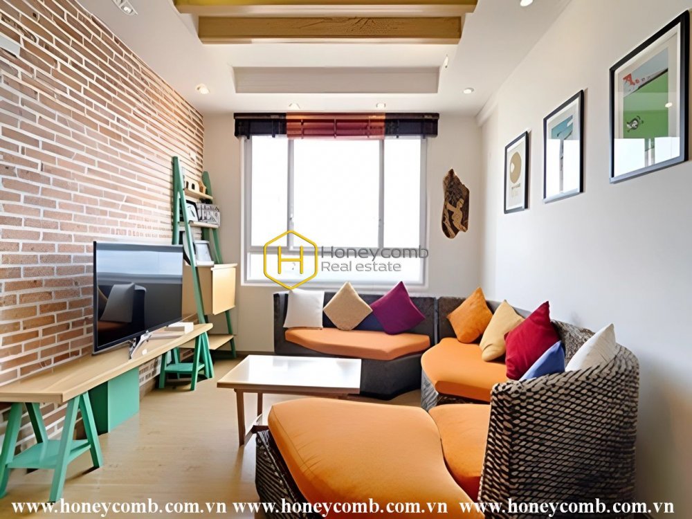 A sweet contrast for an unique design in Tropic Garden apartment