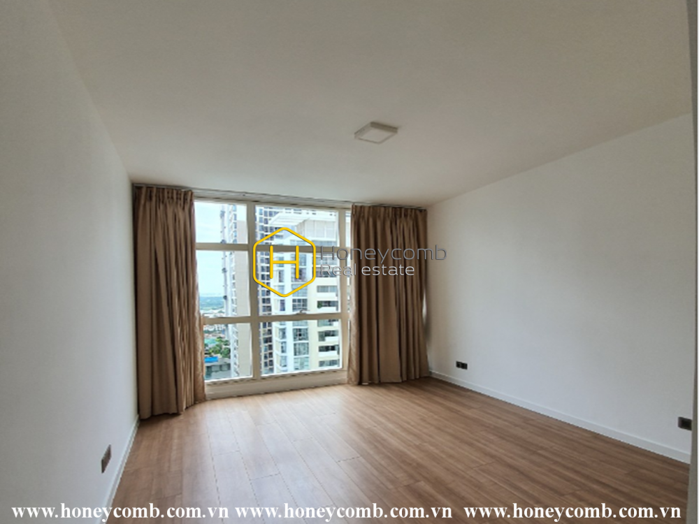 Ước mơ thực sự của bạn là ngay tại đây - PENTHOUSE cực kỳ rộng rãi và không nội thất ở Estella