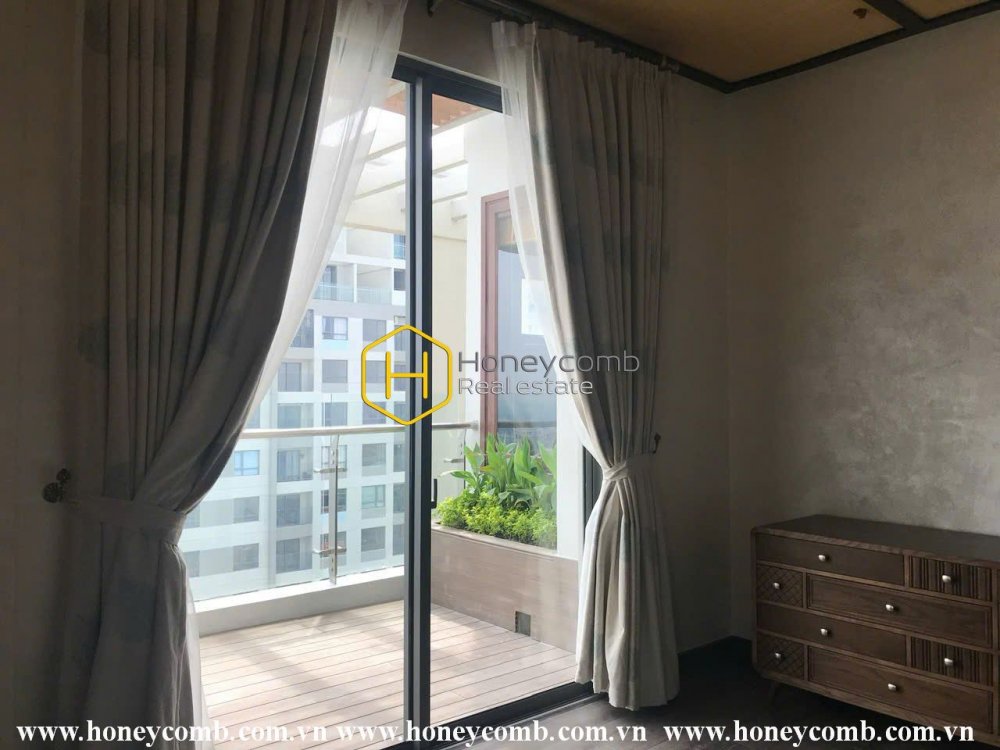 Căn penthouse cao tầng 3 phòng ngủ không nội thất ở Masteri Thảo Điền