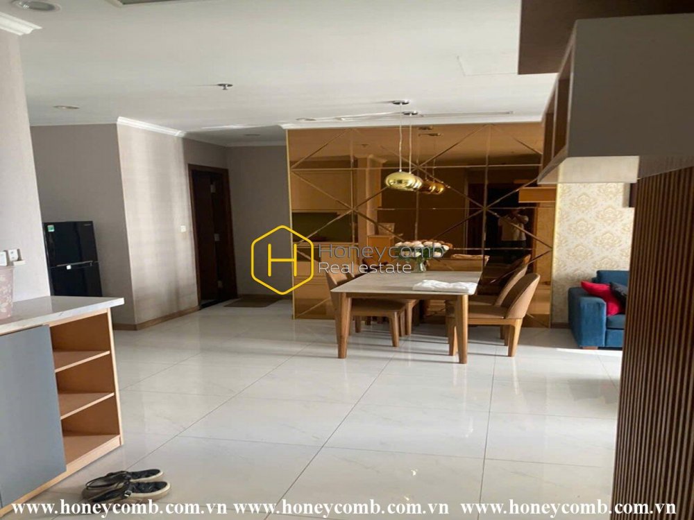 Cảm nhận sự ấm áp và gần gũi trong căn hộ mộc mạc này tại Vinhomes Central Park