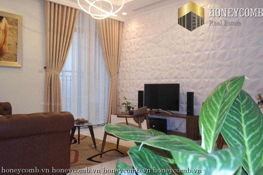 Căn hộ với nội thất hiện đại với không gian ấm áp tại Vinhomes Central Park cho thuê