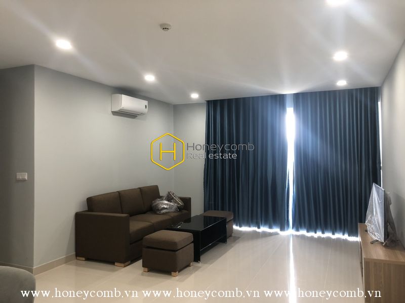 Beautiful and simple design apartment for rent in Vista Verde