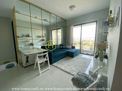 Fully-furnished and elegant design apartment in Masteri An Phu