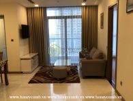 A Vinhomes Central Park apartment in a minimalist style is now for rent