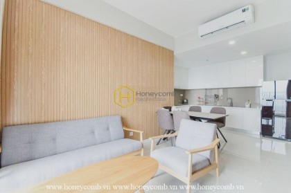 Relaxing with this simple, delicate 2 bed-apartment at Masteri An Phu