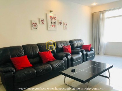 Perfect combination in this superior Saigon Pearl apartment