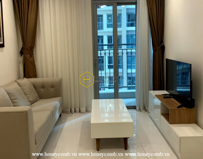Innotative apartment with sun-filled balcony for rent in Vinhomes Central Park